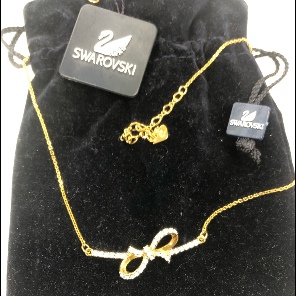 Swarovski Bow Necklace Gold tone.